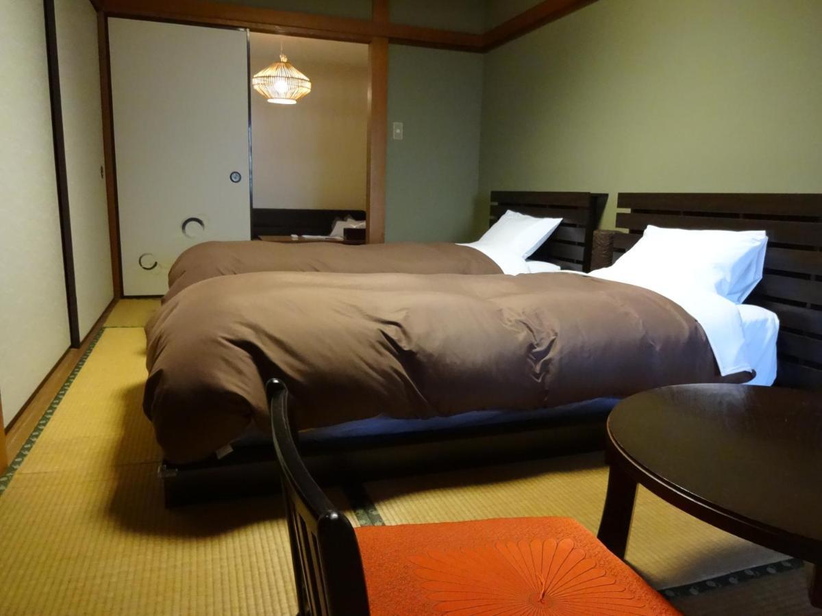 Ryokan Izuna Atami  Exteriér fotografie
